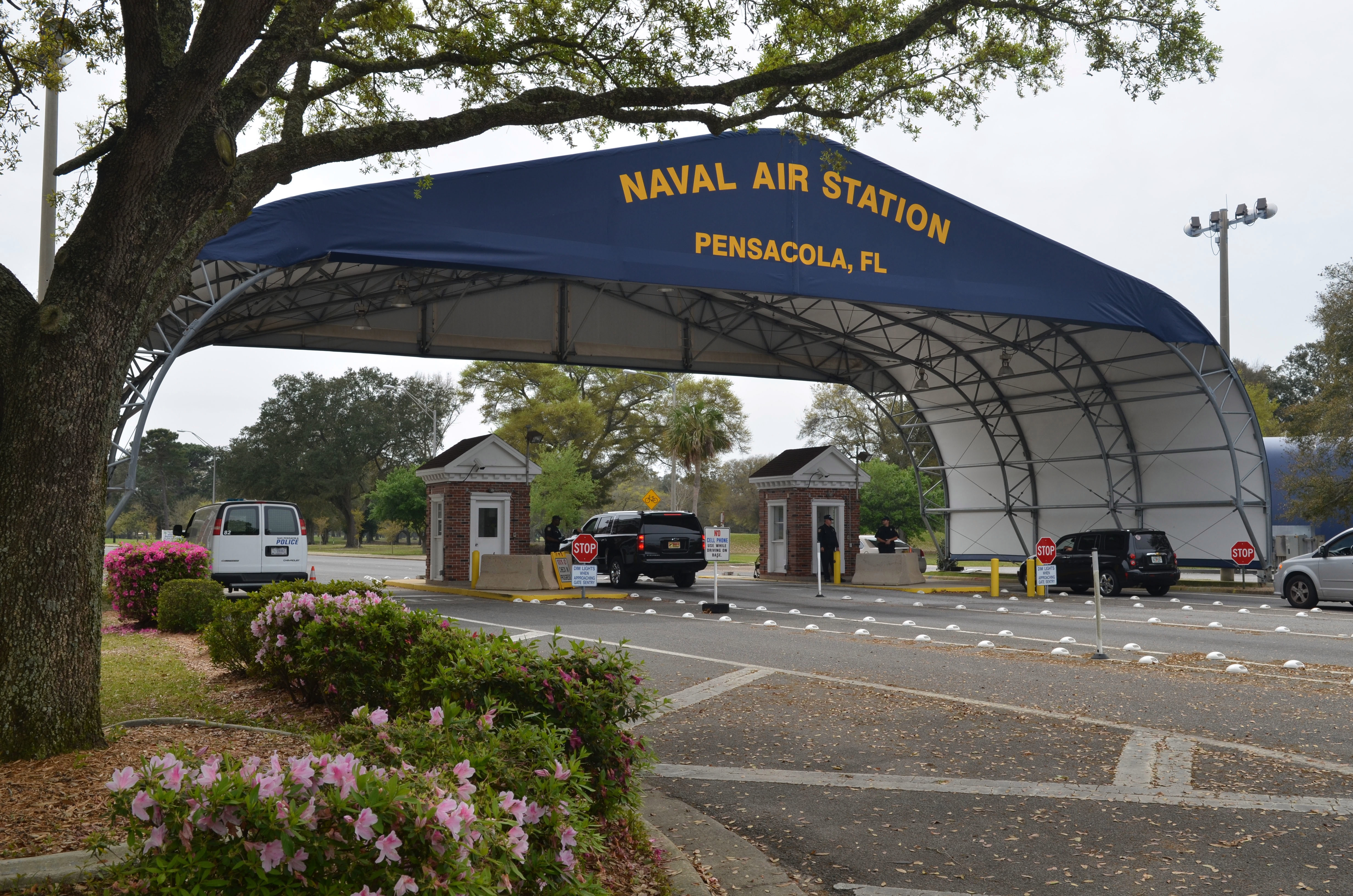   Căn cứ hải quân ở Florida, nơi tay súng Saudi đã sát hại ba thủy thủ Mỹ