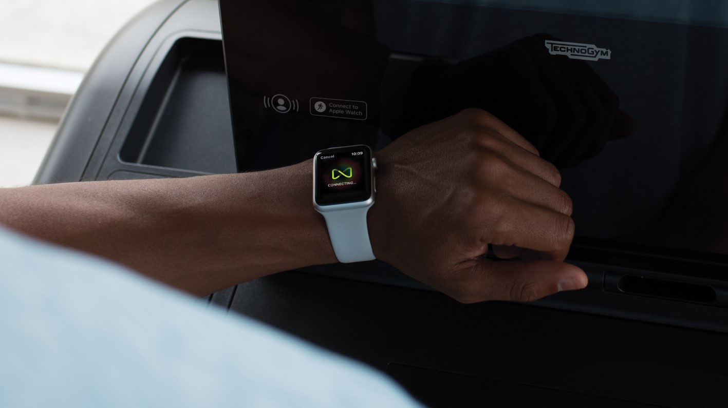 đôi Apple Watch thiết bị tập thể hình