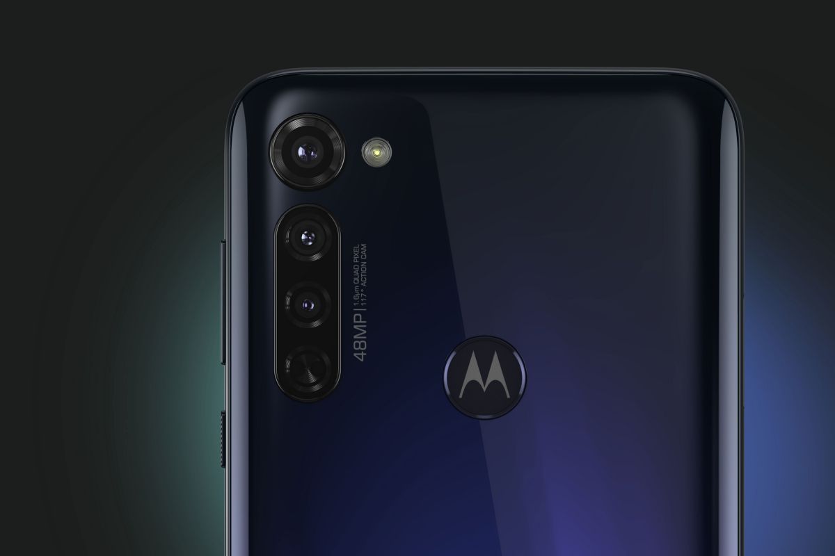 Motorola Moto G Stylus và Motorola Moto G8 Power