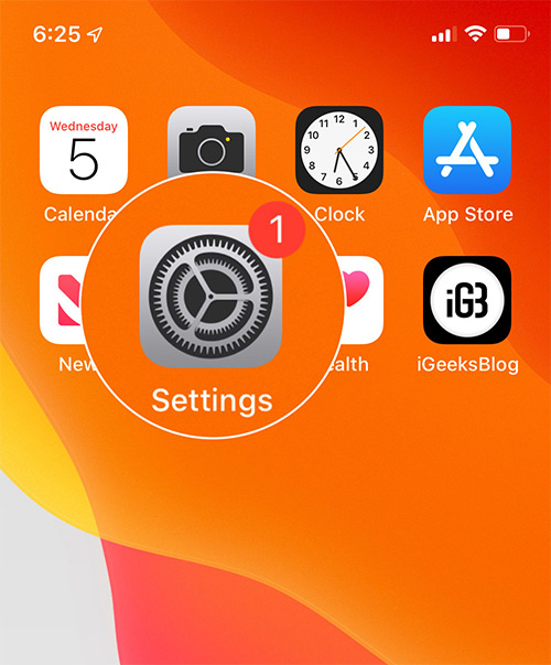 Mở ứng dụng Cài đặt trên iPhone chạy iOS 13