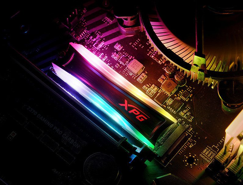 ADATA ra mắt SSD M.2 XPG Spectrix S40G với ánh sáng RGB