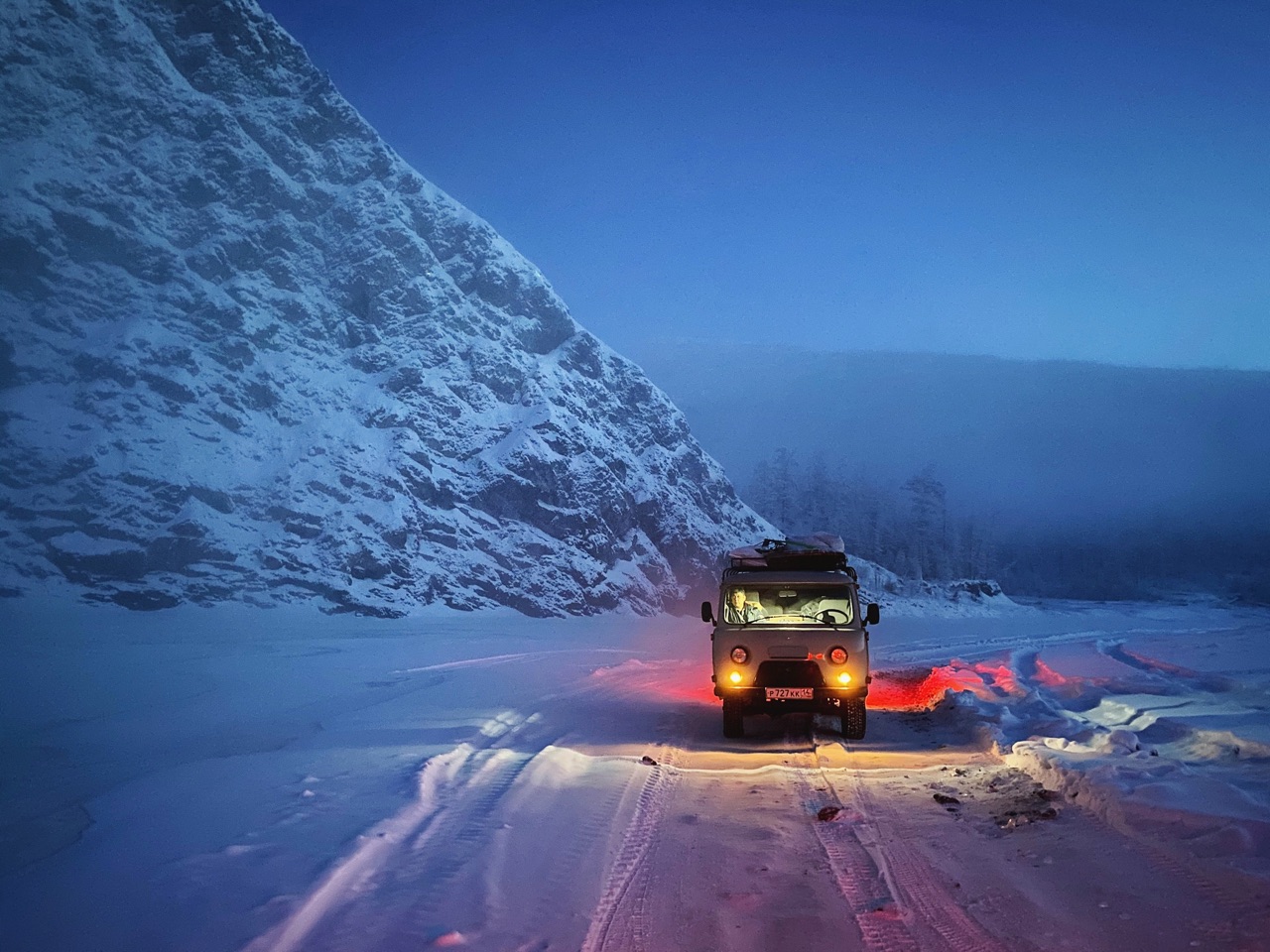Apple Thử thách chế độ ban đêm: người chiến thắng đến từ Nga trong tuyết.