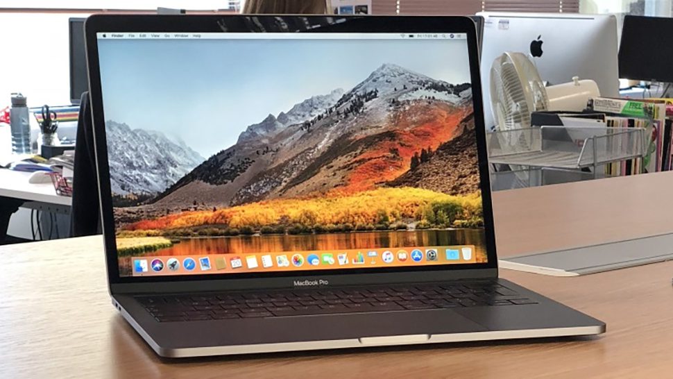 AppleModel MacBook Pro 16 inci dapat tiba paling cepat September