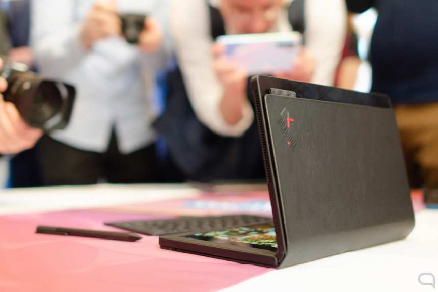 Pagi hari dengan ThinkPad X1 Fold Lenovo: tantangan pelipatan PC pertama, …