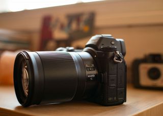 Nikon Z 85mm f / Đánh giá 1.8 S.
