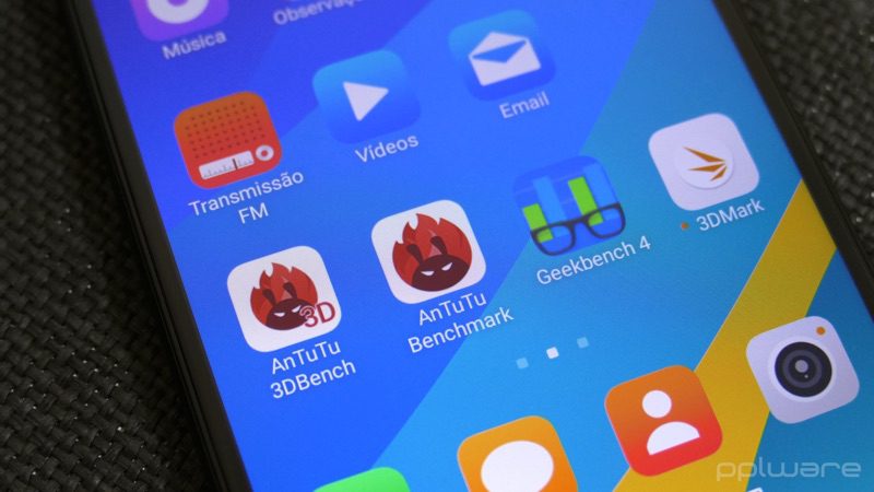 Ứng dụng Antutu Benchmark được lấy từ Google Play Store