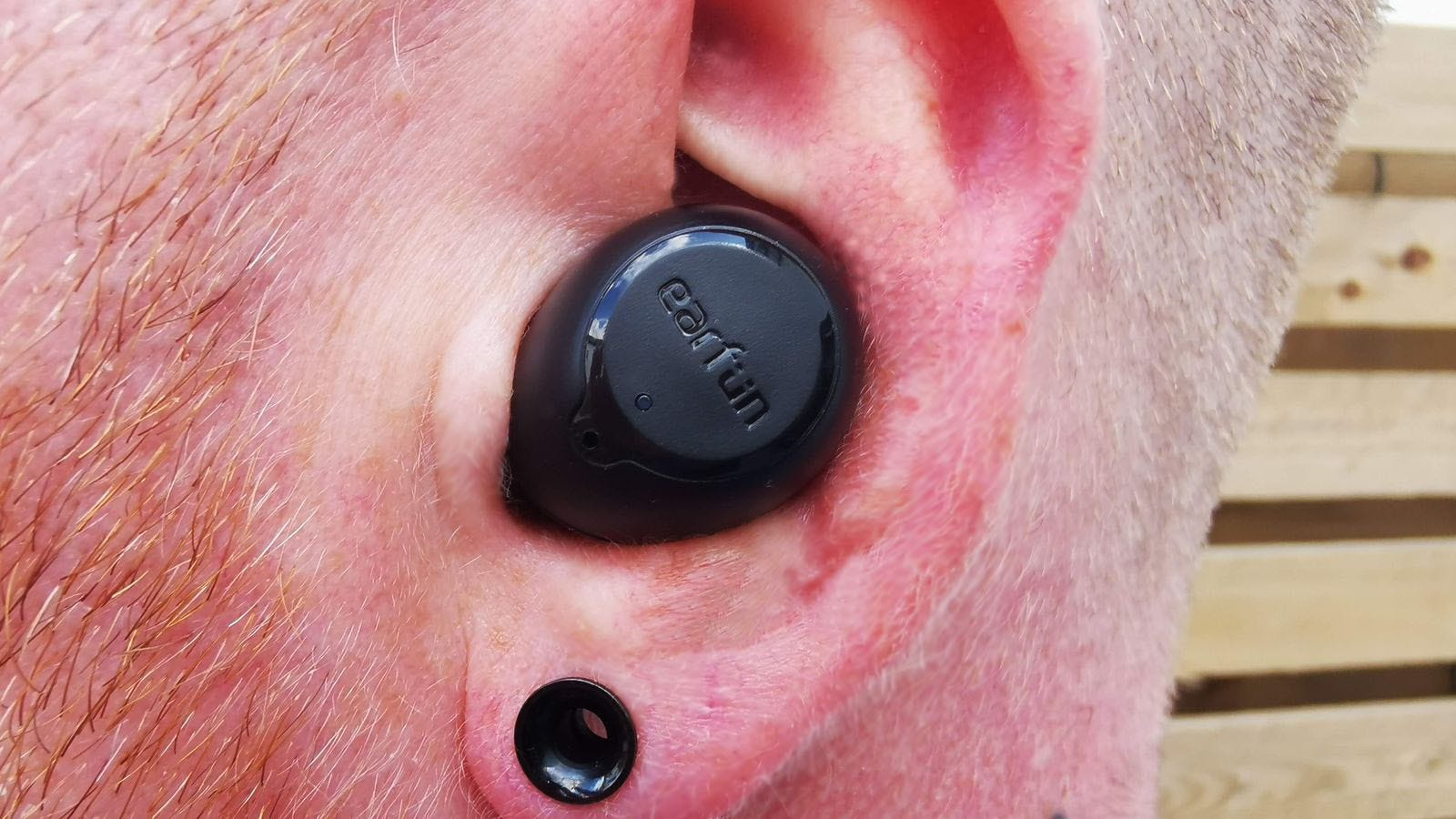 earfun miễn phí trong tai