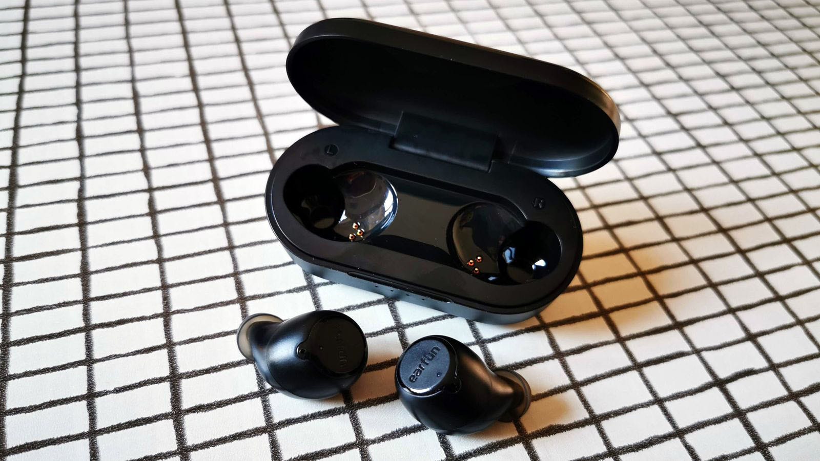 EarFun Free Review: The Right CES Innovator Title?