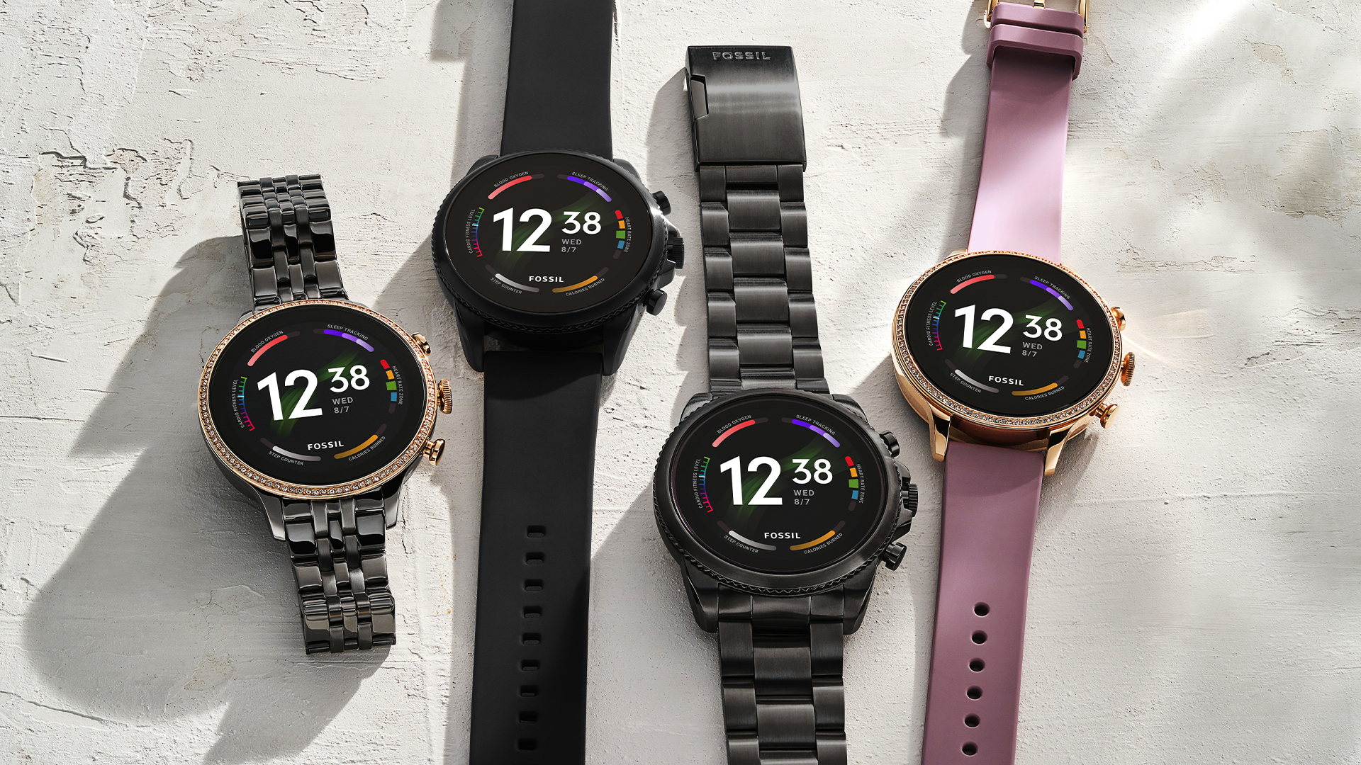 Fossil Gen 6b smartwatch finns i silver, svart, mörkt silver och rosa. 