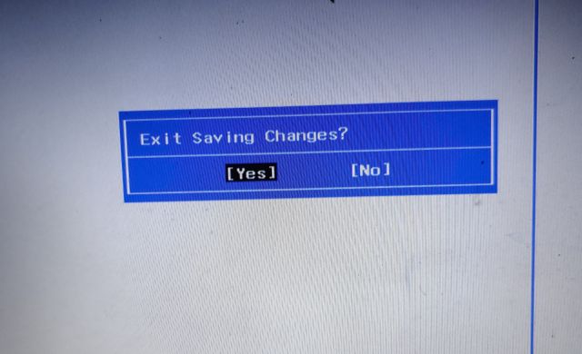 Thay đổi Chế độ kế thừa thành UEFI trong Phần mềm cơ sở BIOS