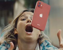 Apple delar “Fumble”-annons som lyfter fram iPhone 12 Ceramic…
