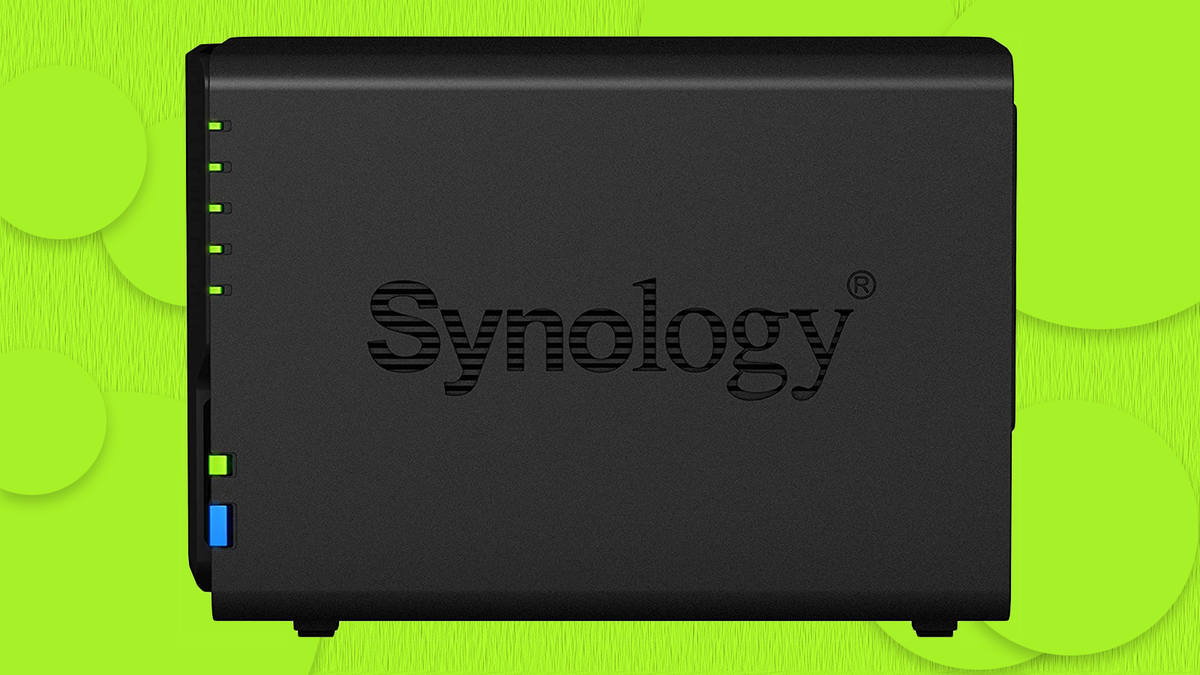 Thiết bị NAS Synology DS220 +.