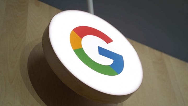 Google Investu na Indien för att använda en “super barato” smartphone