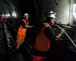 London Underground untuk mendapatkan jangkauan seluler penuh dengan…
