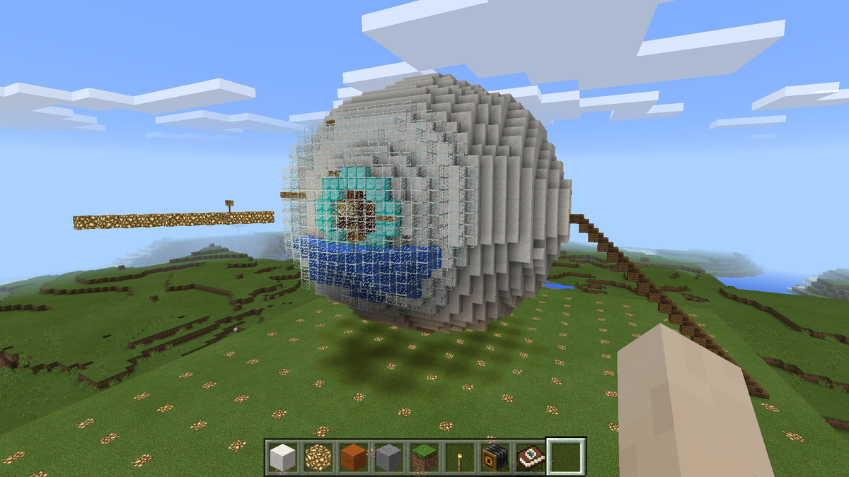 En struktur som liknar ett mänskligt öga, byggd i Minecraft.