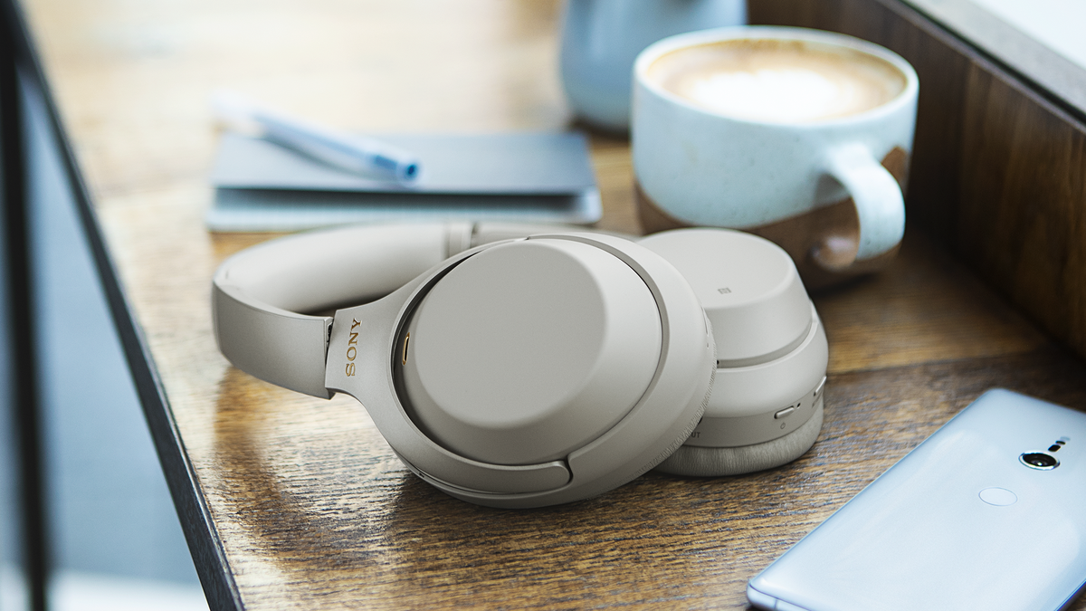 Liburan 2020: Headphone over-ear terbaik 4