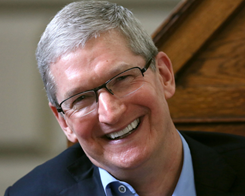Tim Cook säger att Apple kommer att “annonsera nya tjänster i år”