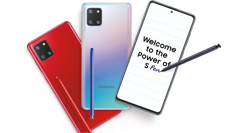 Galaxy Note10 Lite brings the power of the Intelligent S Pen along with industry-leading premium features from the Galaxy Note10 series at a more accessible price point.