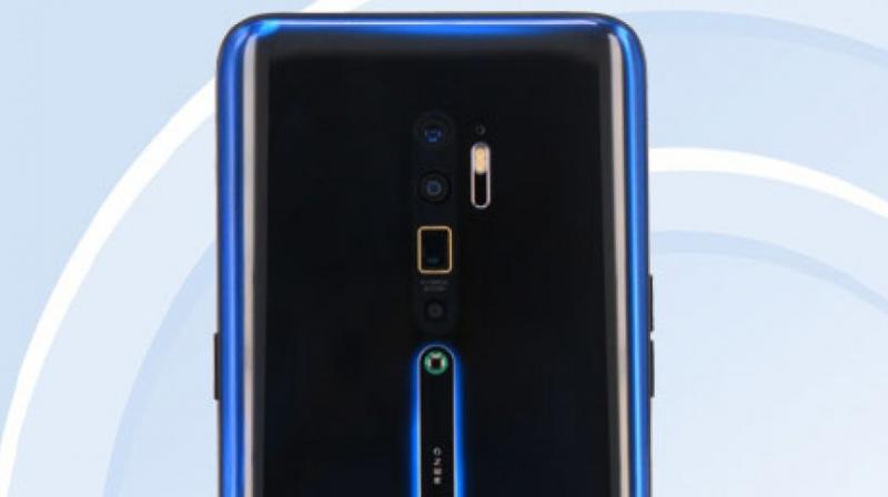 The Oppo Reno 2 5G has a similar quad-camera setup like its other models.