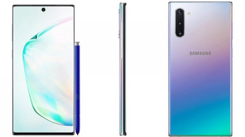 Samsung will also reportedly have the PowerShare feature by which you can wirelessly charge other devices with the back of the Galaxy Note 10 at 15W power.