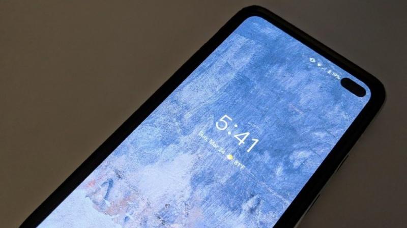 With the Google Pixel 4, there won’t be any front- facing speaker in the chin but apparently, there a downward firing one.