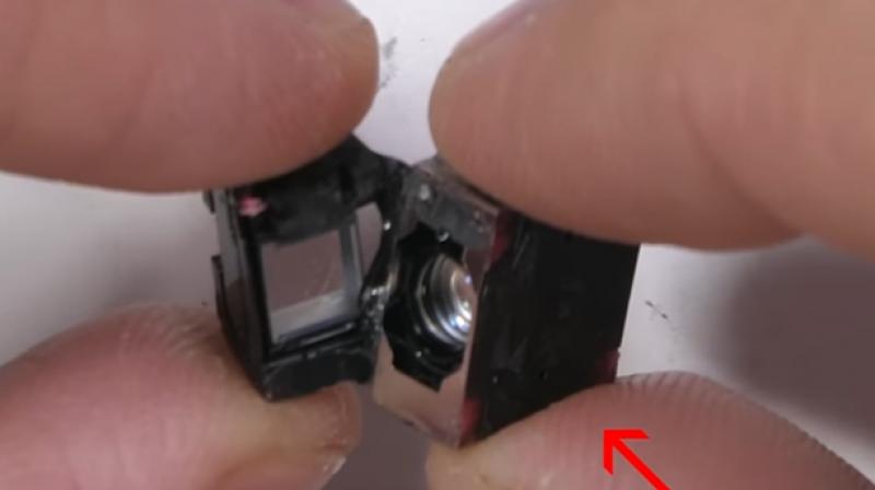 From the video we see that though the camera module may not look very large, to accommodate it in the P30 Pro, Huawei had to make it sit sideways.