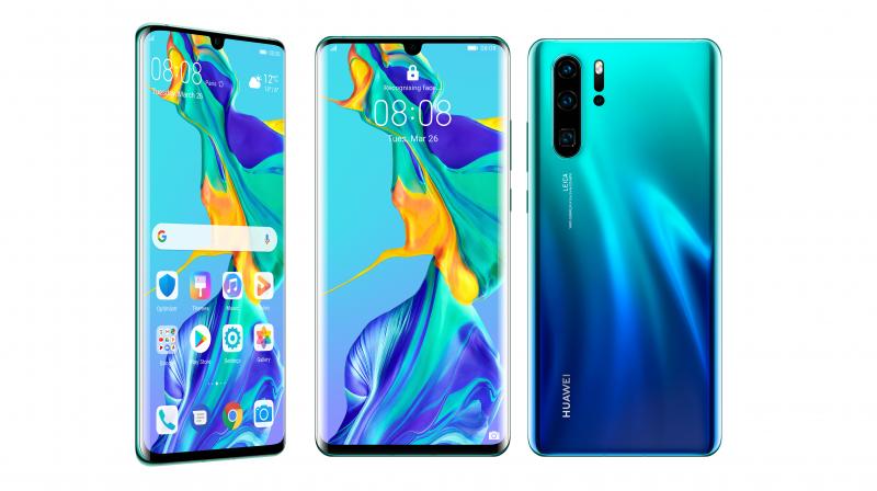 Unique to the HUAWEI P30 Pro is a HUAWEI ToF Camera that captures depth-of-field information to deliver accurate image segmentation.
