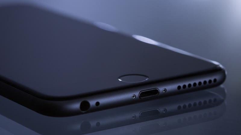 Apple arbetar på en hopfällbar telefon