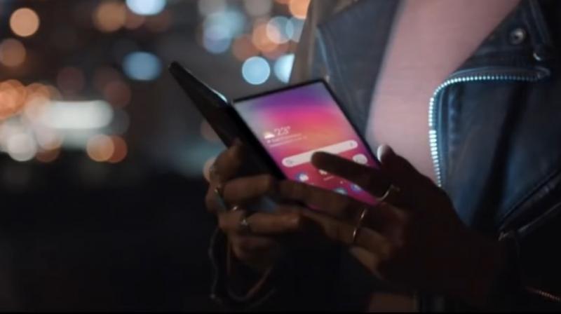 Samsungs vikbara smartphone-kampanjvideo läckte ut på nätet