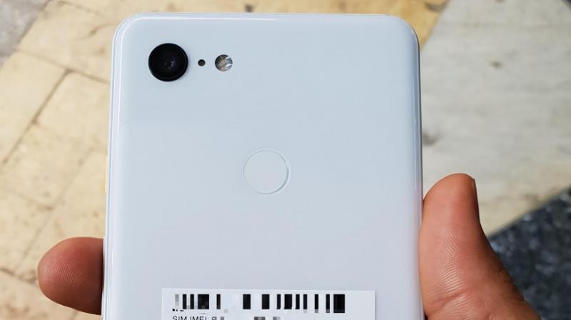 Google Pixel 3 XL vit variant läckte, fler detaljer avslöjade