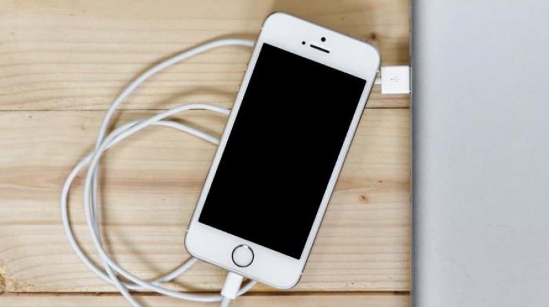 Detta telekomföretag dödar iPhone 5S och andra icke-VoLTE-enheter