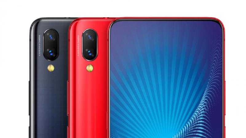 The NEX S is the high-end variant and runs on Snapdragon 845 chipset aided by 8GB of RAM; while the NEX A is powered by the new Snapdragon 710 chipset paired with 6GB of RAM.