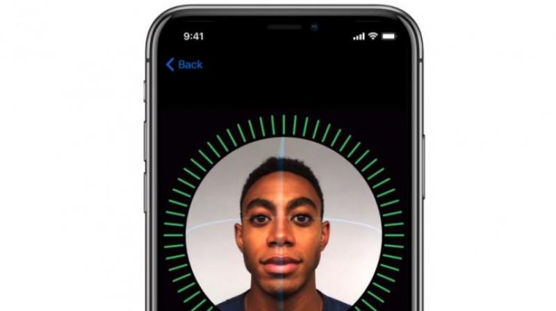 One iPhone X user claims that the FaceID was so fast at first that “there wasn’t even a delay when I swiped up to unlock,” but after few days of using the phones it became slower “to the point where it is very noticeable” regardless of the lighting conditions.