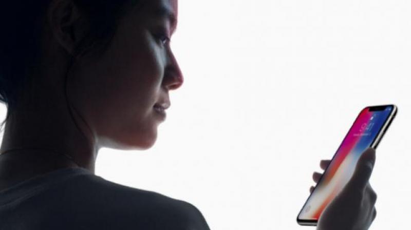 Apple skickar äntligen första partiet iPhone X från Kina: rapport