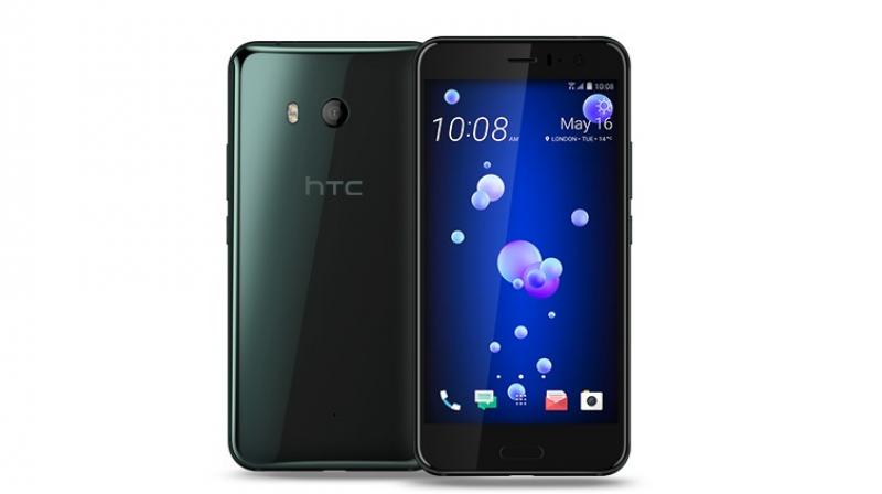 The best part about the U11 Mini is that it will reportedly retain two features that make the U11 unique – the squeezable ‘Edge Sense’ feature and the audio enhancing HTC U Sonic. ( Representational image: HTC U11)