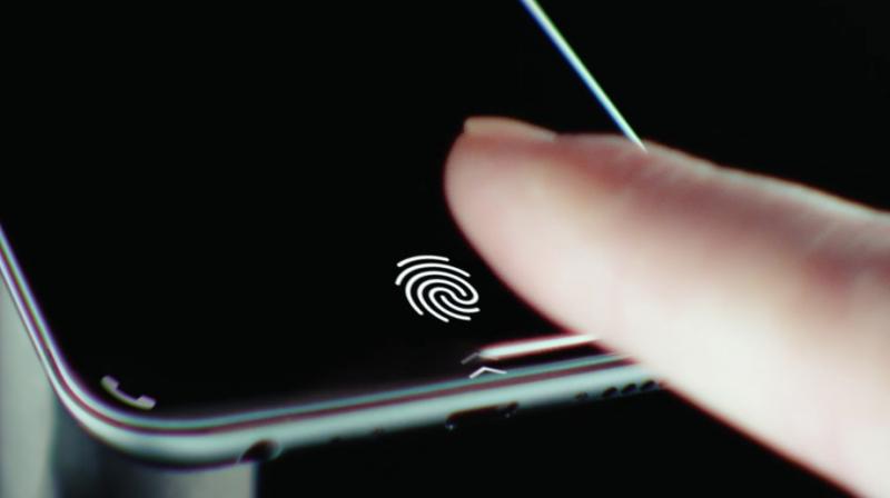 Vivo’s embedded fingerprint technology works on the concept of an ultrasonic fingerprint scanner, which was already announced by Qualcomm earlier and found a place in Xiaomi’s Mi 5S. (Photo: Mashable)