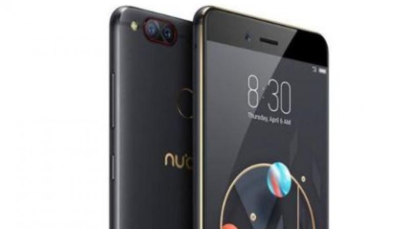 The Nubia Z17 Mini also runs on Android 6.0 Marshmallow OS with Nubia UI on top and houses a 2,950mAh battery.
