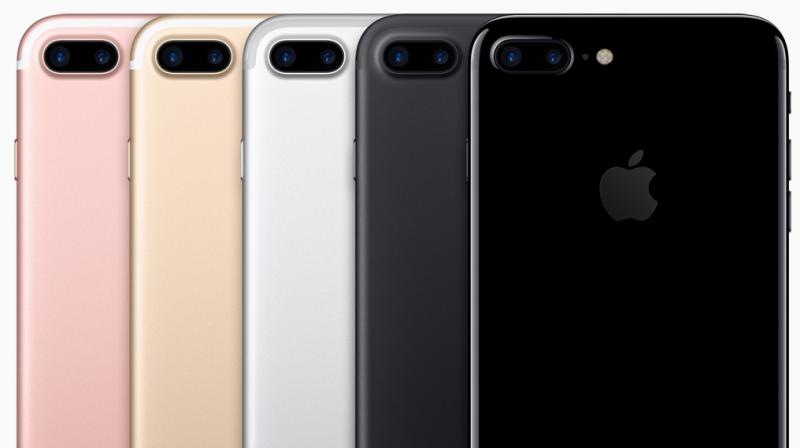 Apple iPhnoe 7 and 7 Plus will be available in India from October 7.