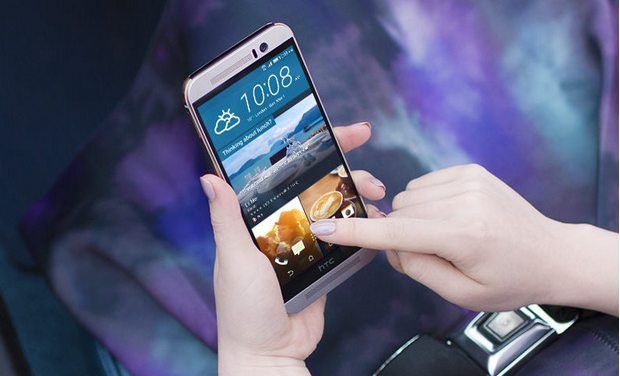 HTC ra mắt One M9 + và One E9 + vào tháng 4 8, 2015