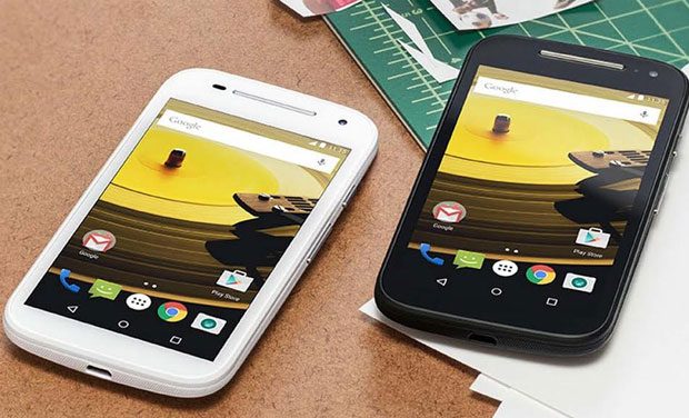 The new 4G variant of Moto E runs on Android 5.0 Lollipop operating system