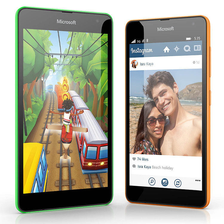 Perang smartphone anggaran: Xiaomi Redmi Note dengan Windows Lumia 535 4