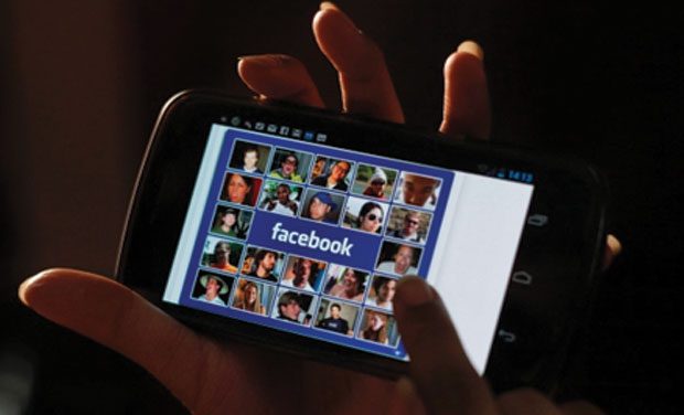Facebook ska enligt uppgift arbeta på en app för att låta människor interagera anonymt