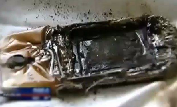 A Samsung Galaxy S4 reported caught fire due to a third party battery; Snap grab from Fox4 Youtube
