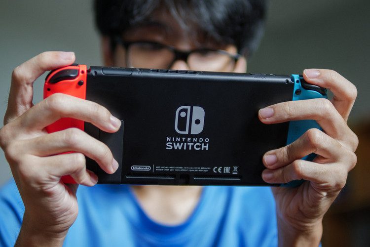 Làm thế nào để thiết lập lại của bạn Nintendo Switch Bảng điều khiển