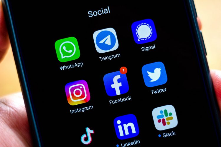 Cách gửi tin nhắn biến mất trong WhatsApp, Telegram, Signal và Instagram