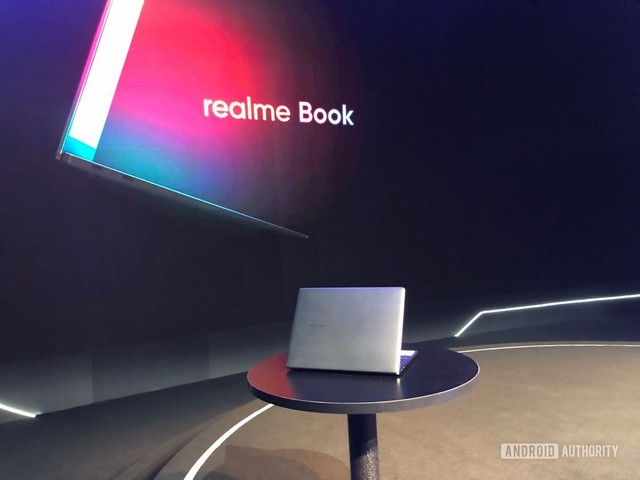 Bilder på Realme Book-datorn läckte