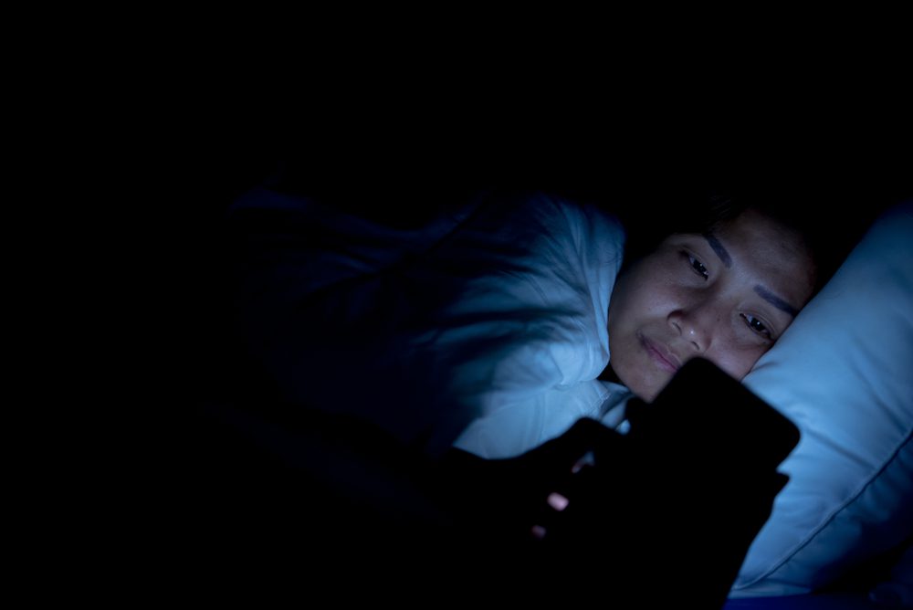 Chế độ Night Shift không cải thiện chất lượng giấc ngủ: Nghiên cứu
