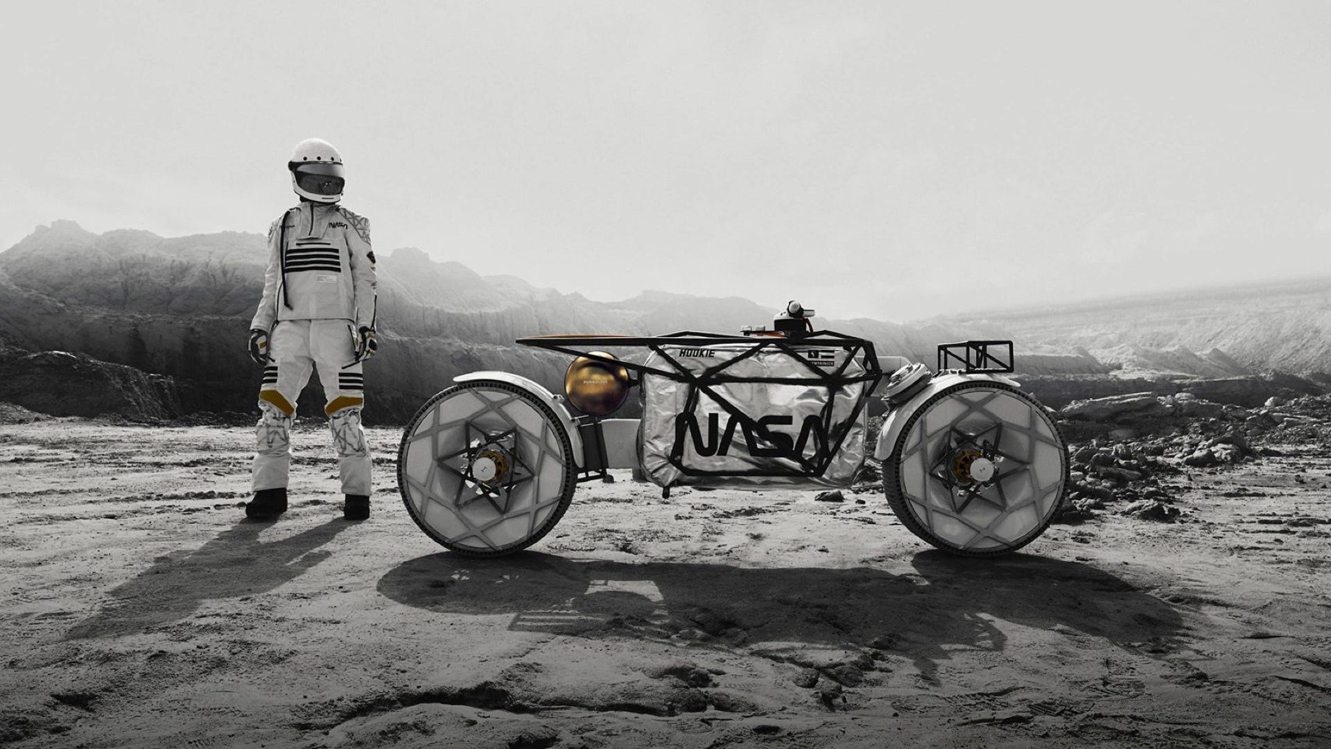 Chiếc xe máy điện Mặt Trăng Nguyên mẫu này muốn giúp NASA lên Mặt trăng