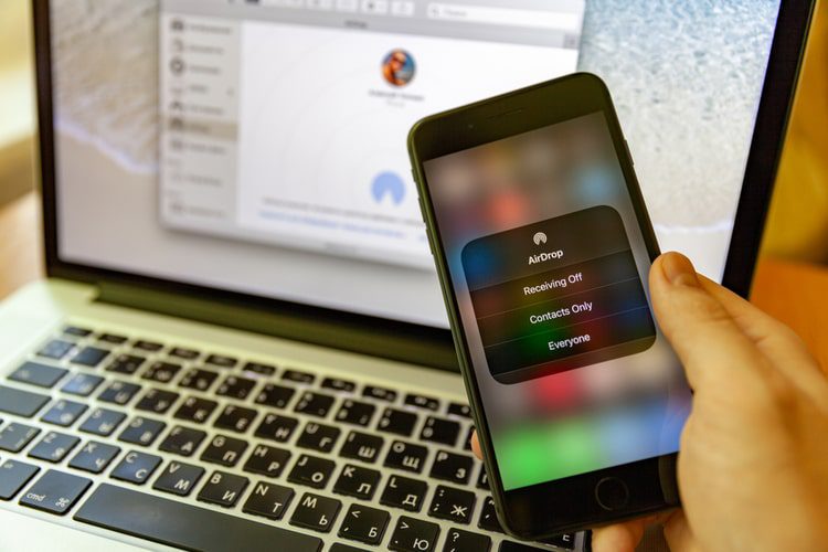 Lỗi an ninh trong AppleAirDrop của có thể làm rò rỉ thông tin cá nhân của bạn cho người lạ