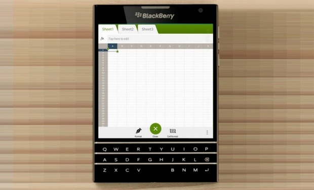 BlackBerry mendobrak batasan desain dengan Passport baru 2